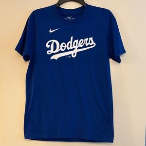 NWT Nike Dodgers #35 Bellinger Royal Blue Kids Baseball Fan‎ Tee, size L